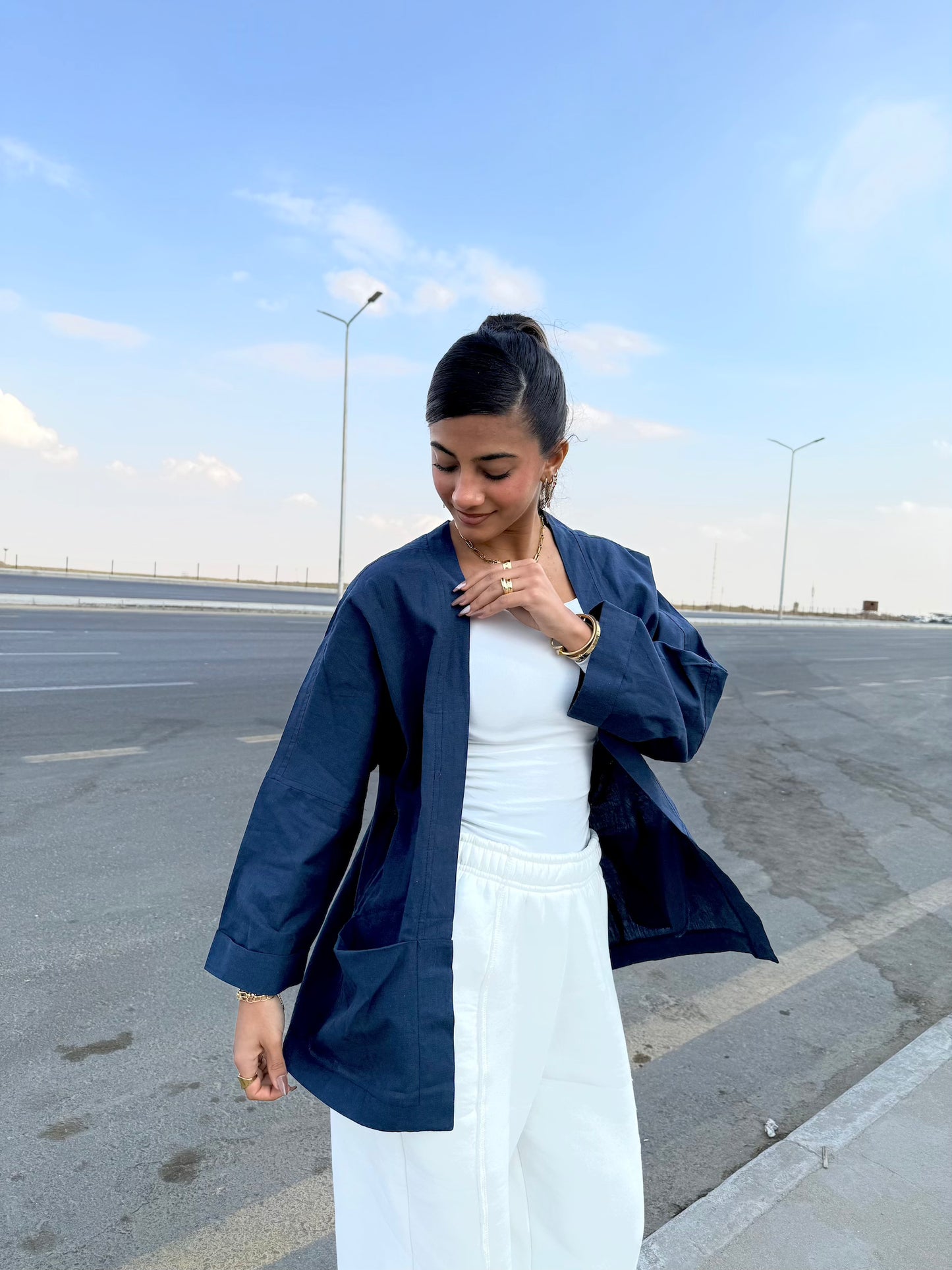 Short Kimono – Lightweight Layer for Any Outfit