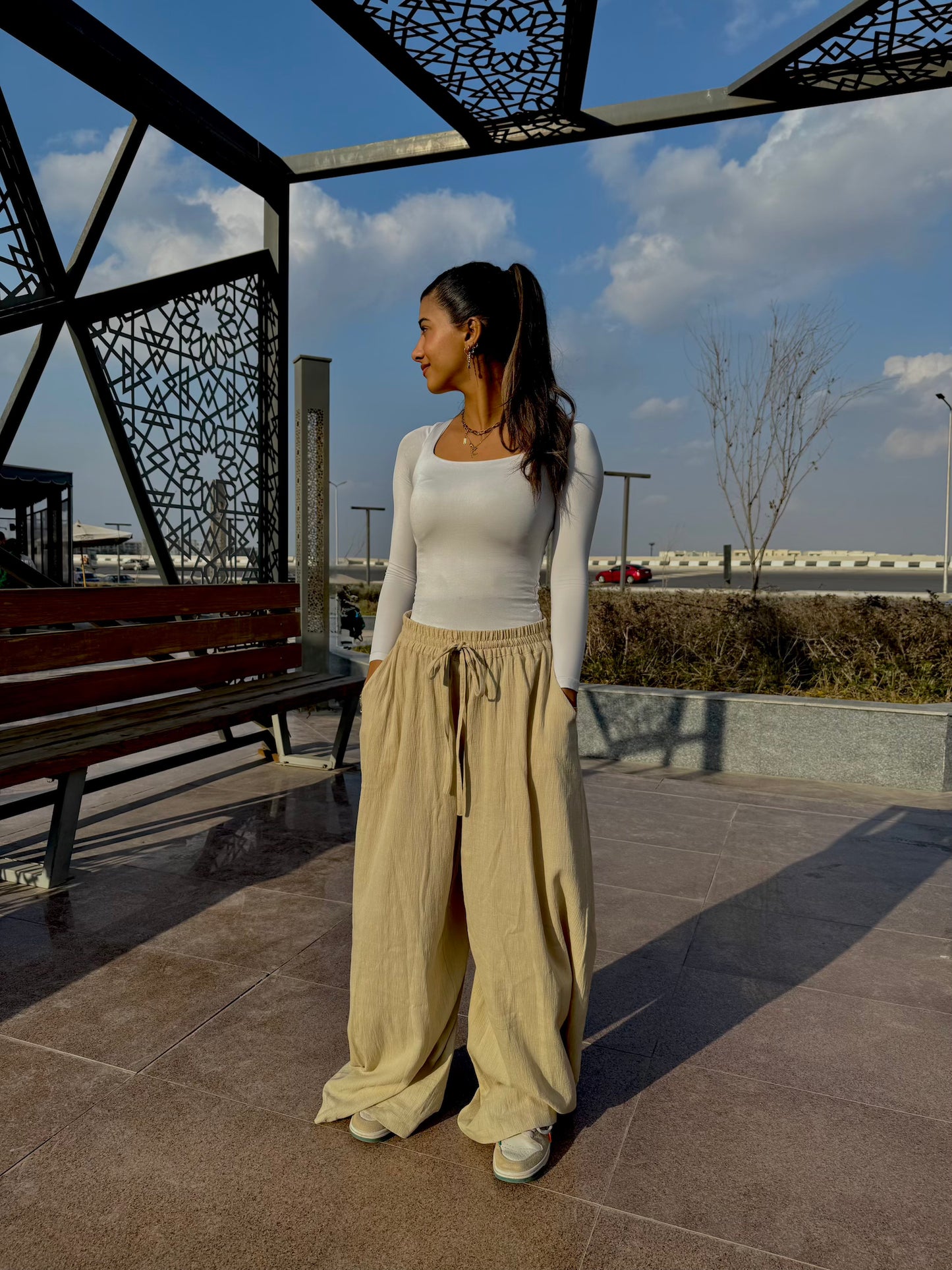 Wide-Leg Pants – Relaxed Fit