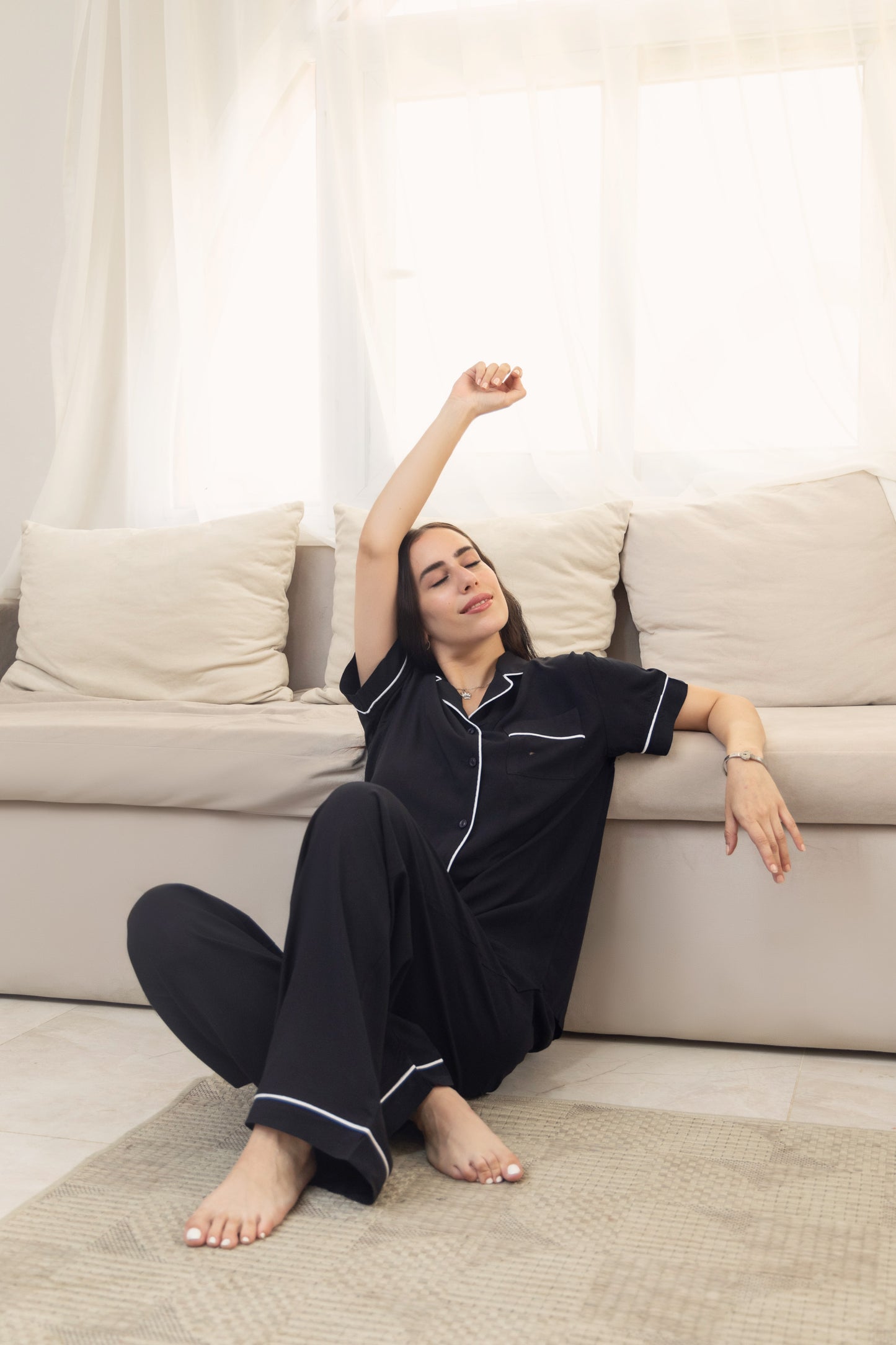 Black Dreamy Nights Plain Pajama Set